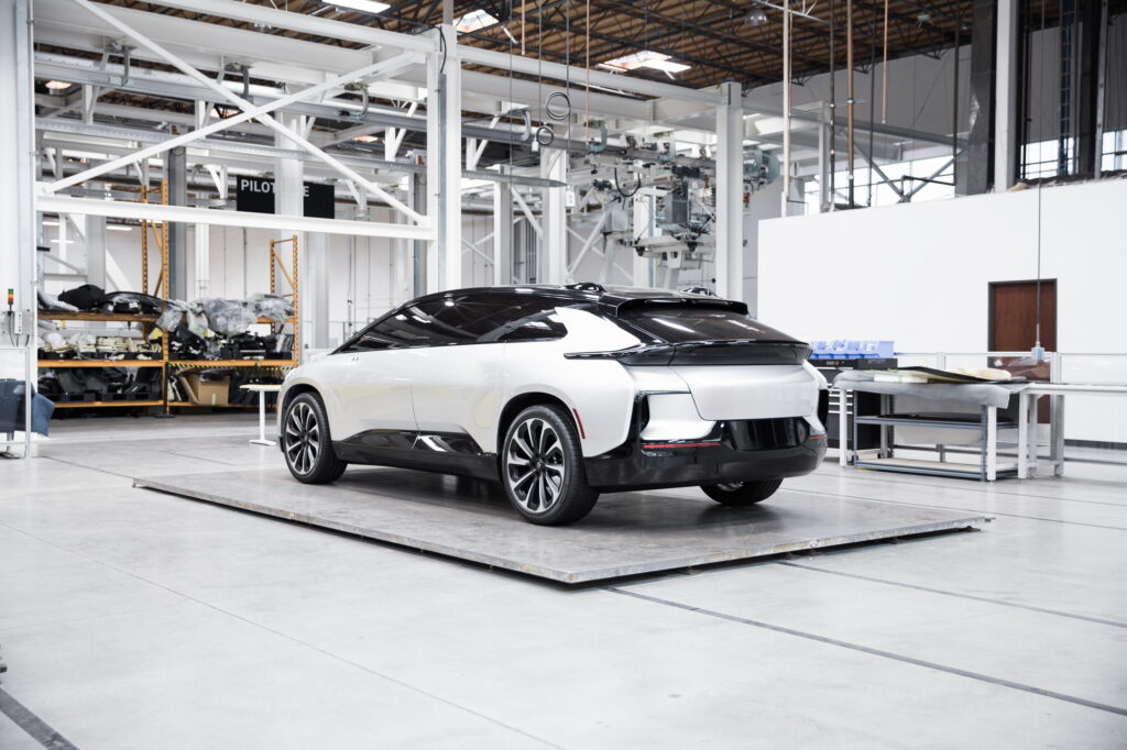 فاراداي فيوتشر FF 91 فيوتشرست