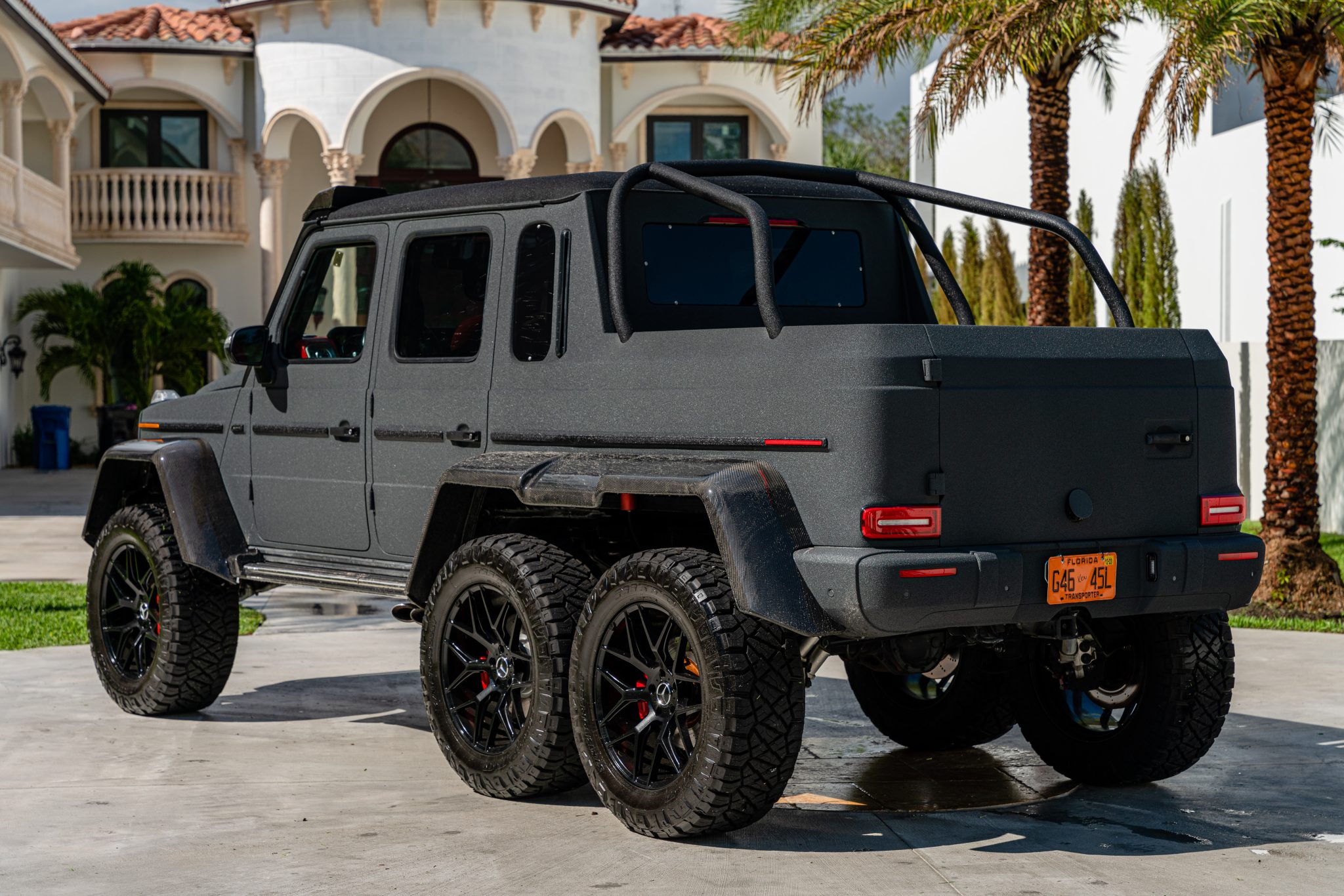 مرسيدس AMG G63 6X6