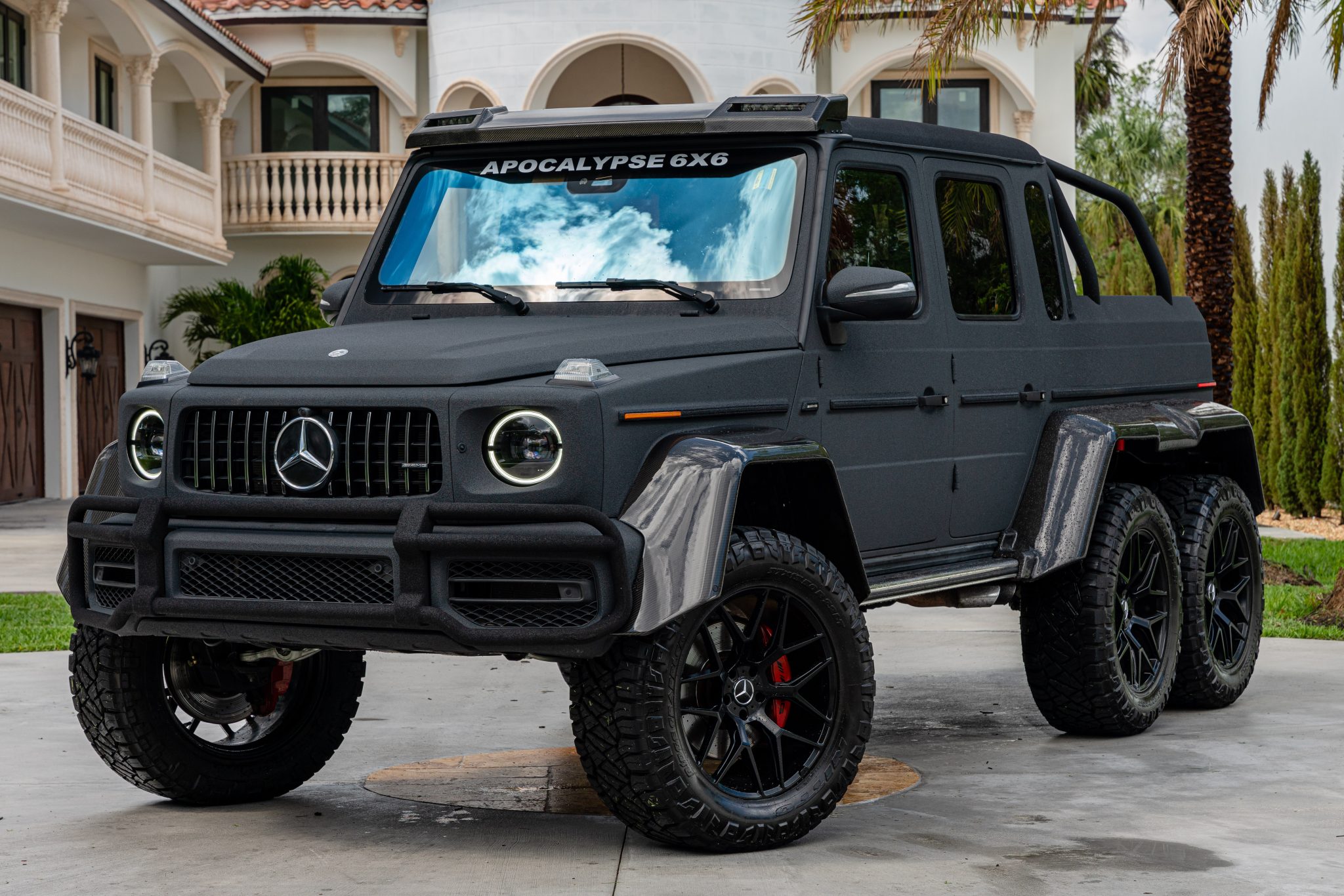 مرسيدس AMG G63 تحصل على إصدار معدل ملفت للنظر بدفع سداسي العجلات 5