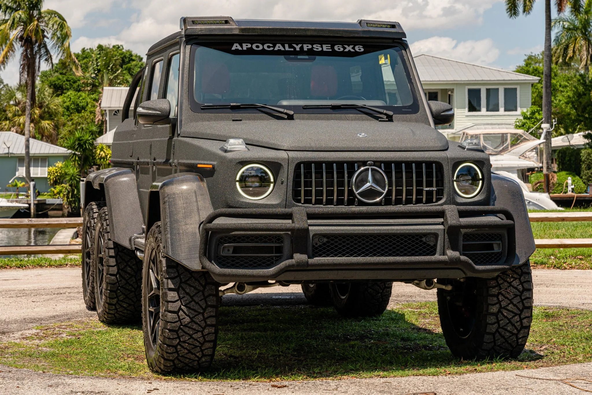 مرسيدس AMG G63 6X6