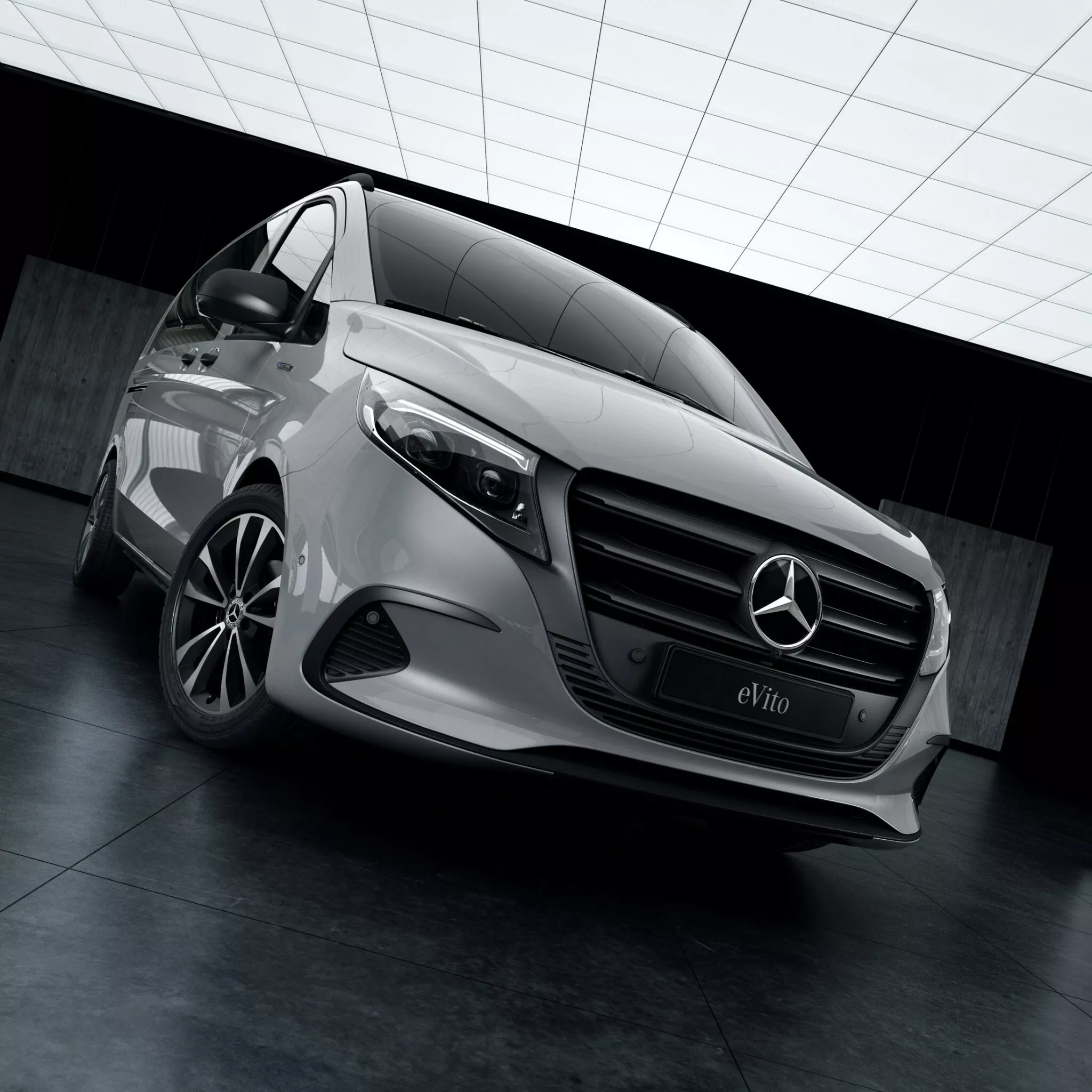 مرسيدس V-Class موديل 2024 ينطلق رسمياً بخارجية محدثة وداخلية أفخم 14