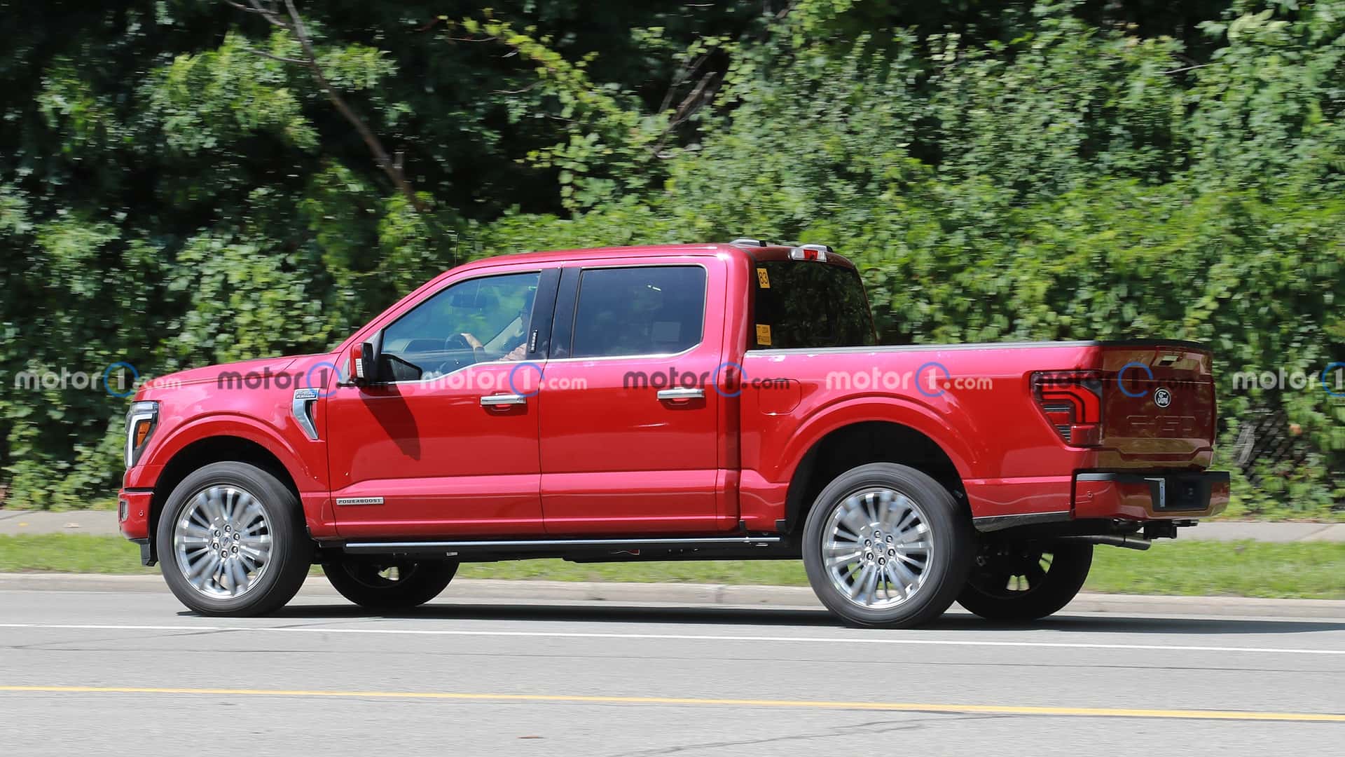 فورد F-150 بلاتينيوم 2024