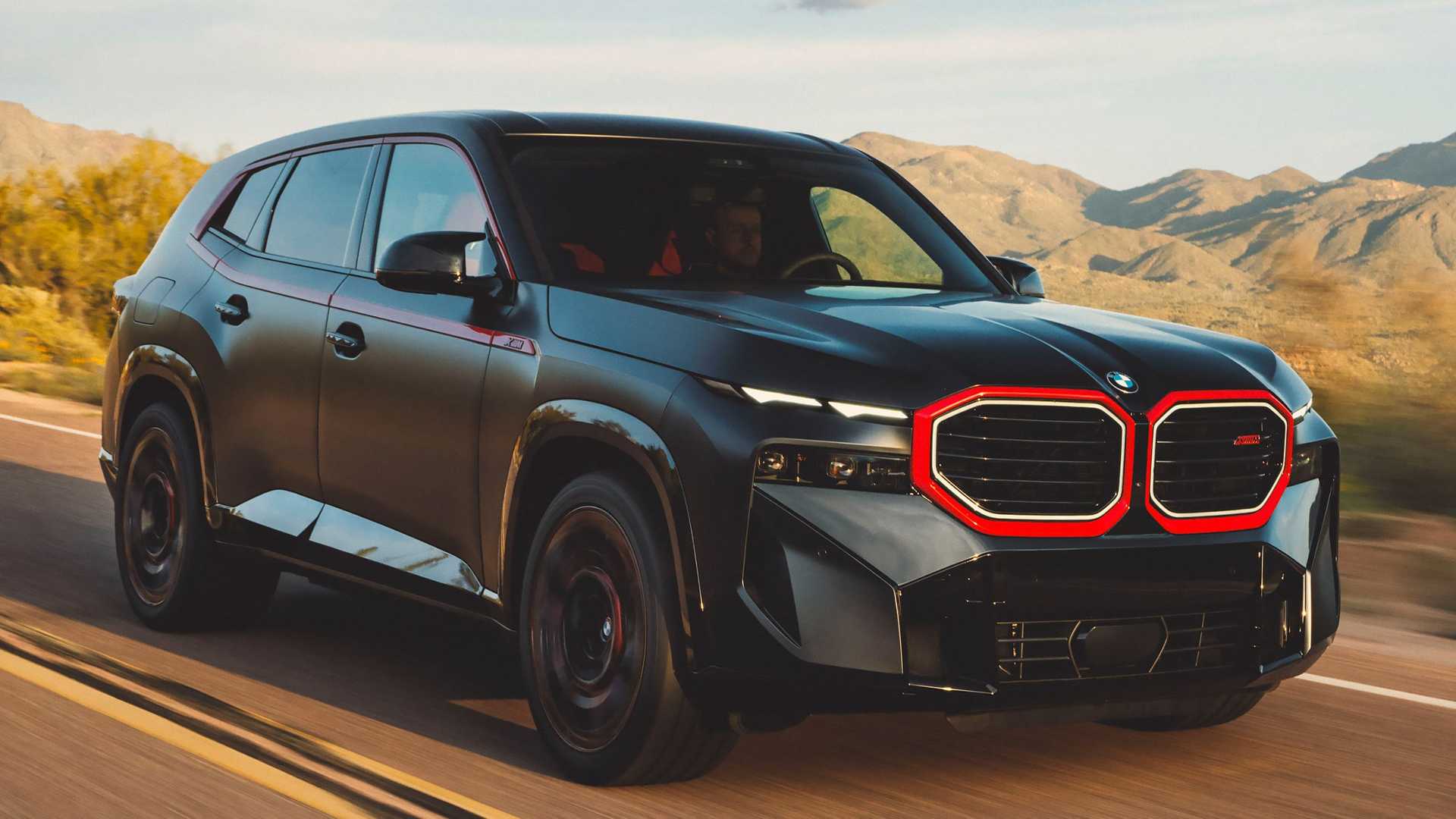 بي ام دبليو تكشف أسعار XM Label Red، أقوى SUV بتاريخ العلامة 10