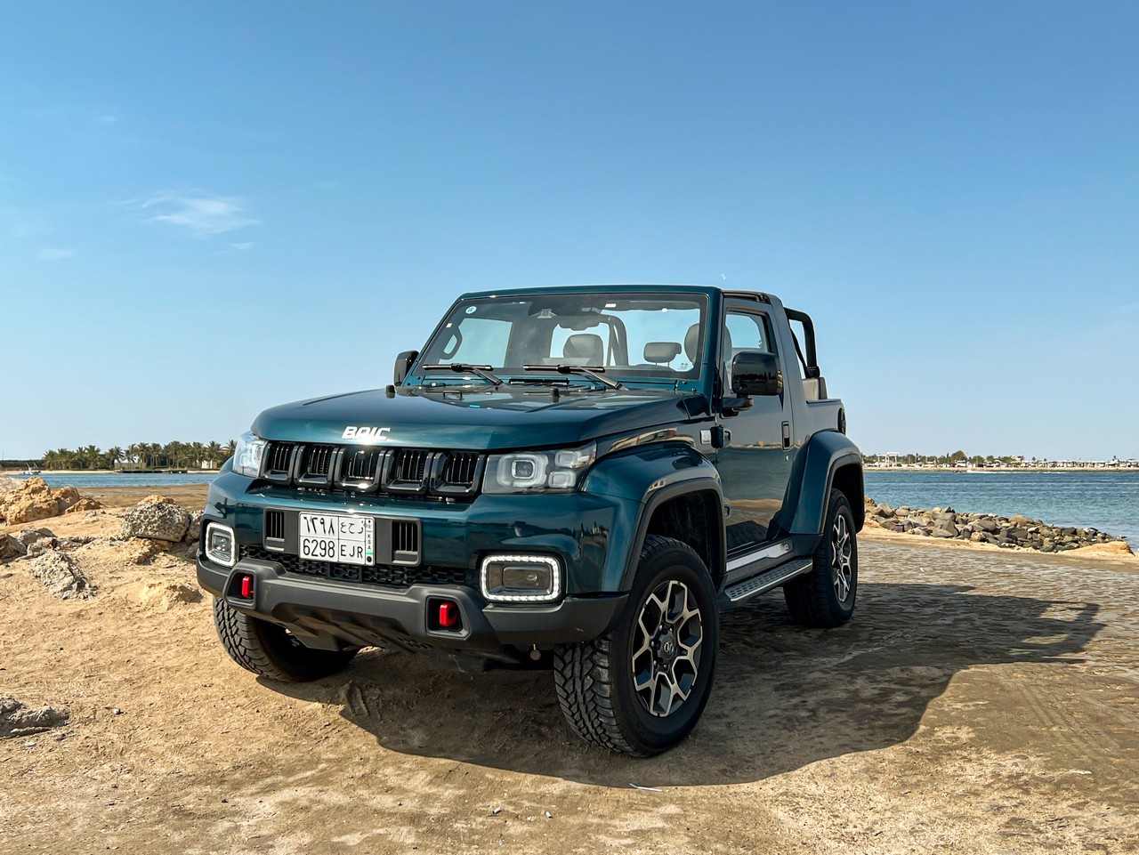 كم سعر بايك bj40 SE 2023 في السعودية وما هي أبرز تجهيزاتها؟ 3