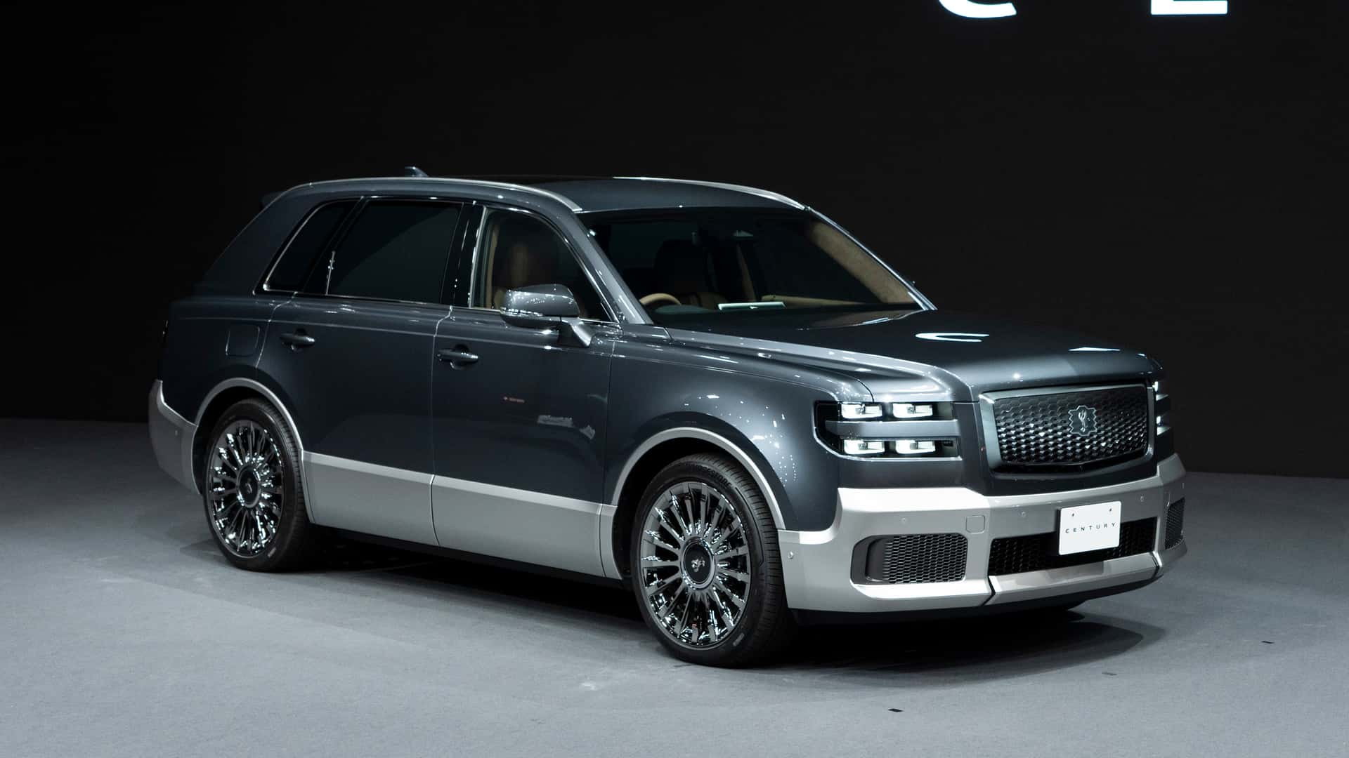 كم سعر تويوتا سنشري 2024 SUV الفاخرة ذات النسخ المحدودة؟ 9