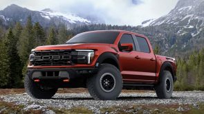 فورد F-150 رابتر R موديل 2024 الجديد ينطلق بقوة تتجاوز 700 حصان 4