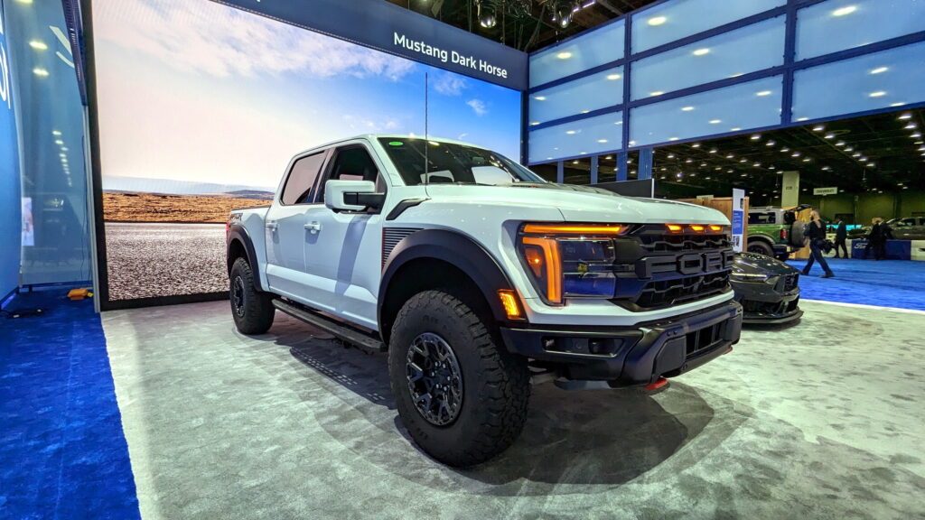 فورد F-150 موديل 2024