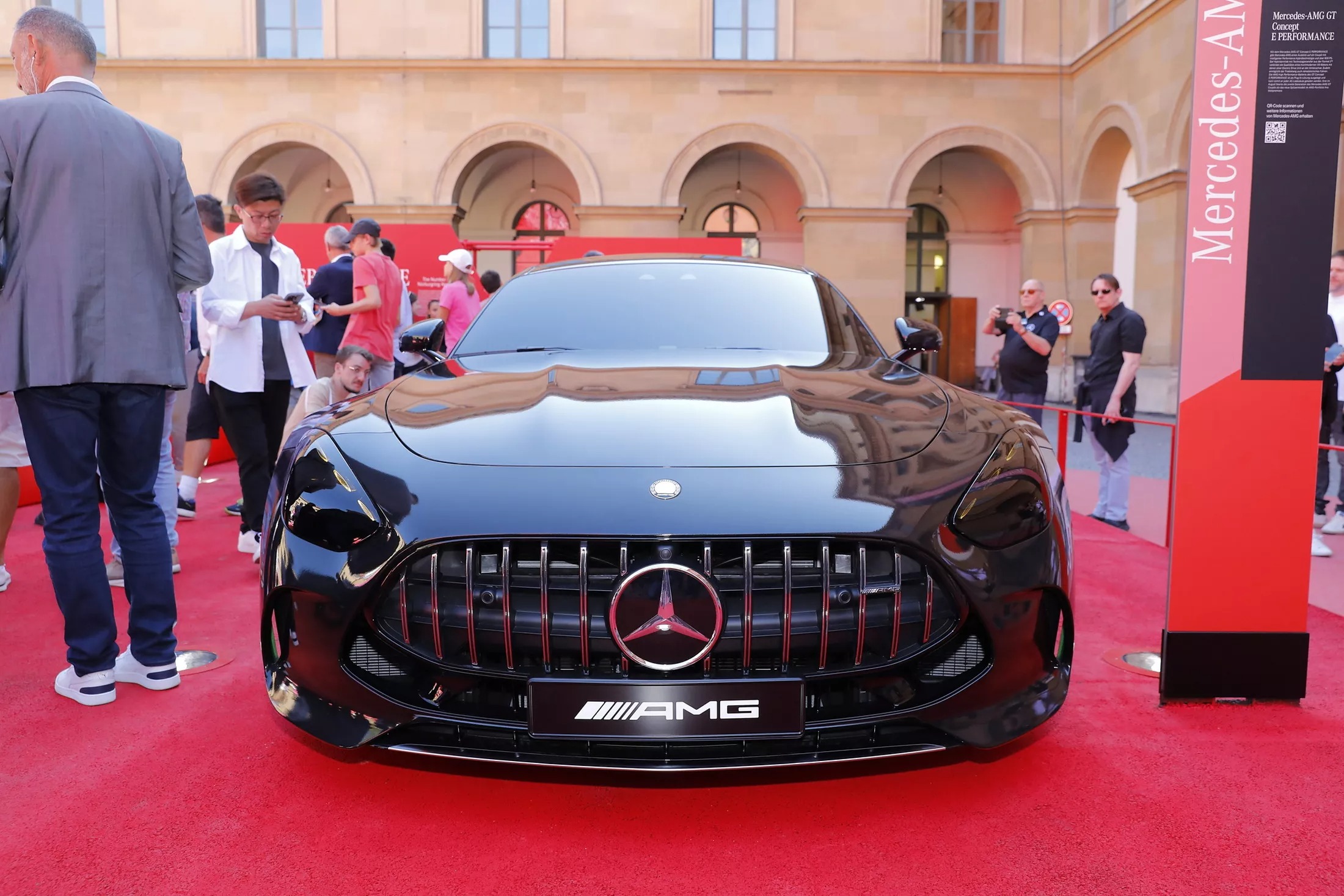 مرسيدس AMG GT E بيرفورمانس تخطف الأنظار في معرض ميونخ بقوة تتجاوز 800 حصان 2