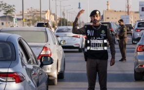 "المرور" يوضح خطورة وعقوبة التجمهر حول الحوادث  6