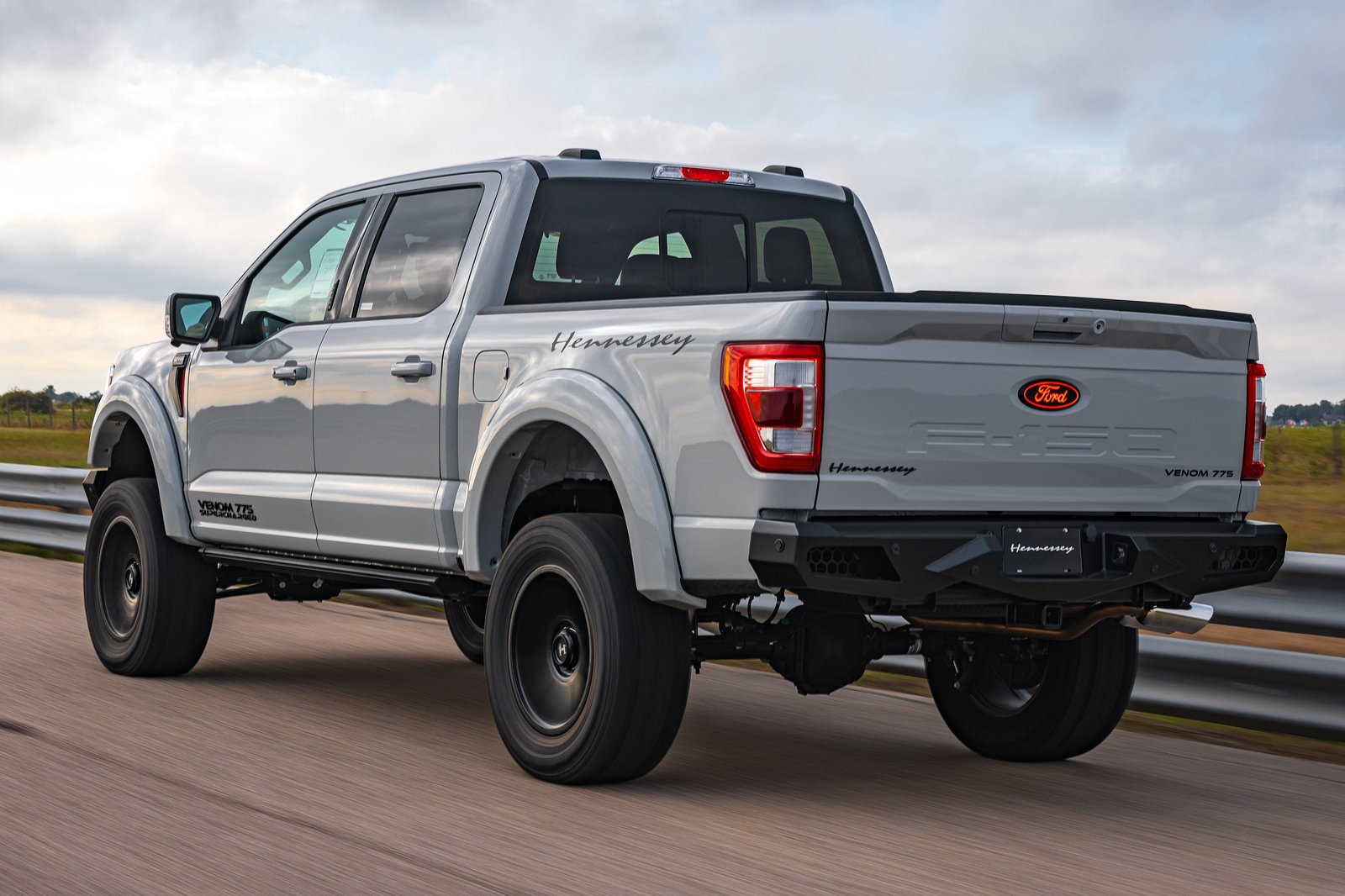 فورد F-150 هينيسي فينوم 775 (1)