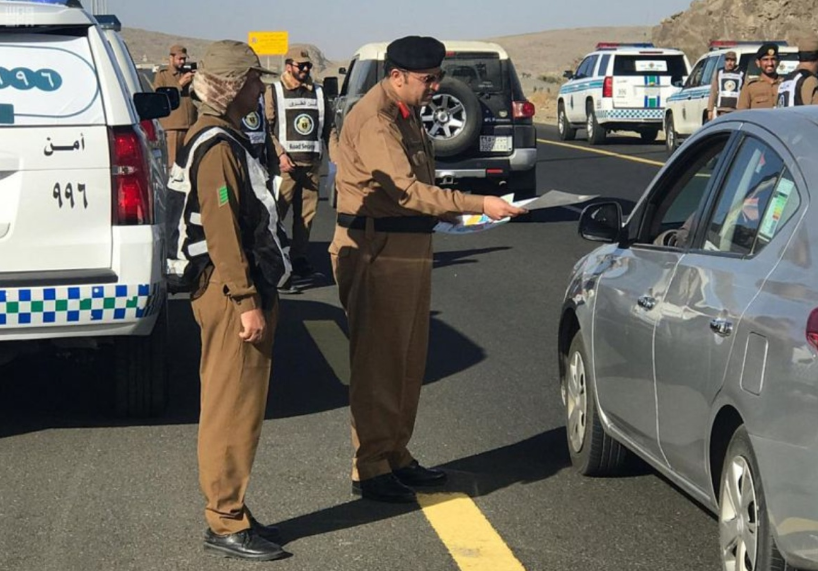 بالفيديو..”أمن الطرق” يرصد ويضبط عدة مخالفات بالرياض