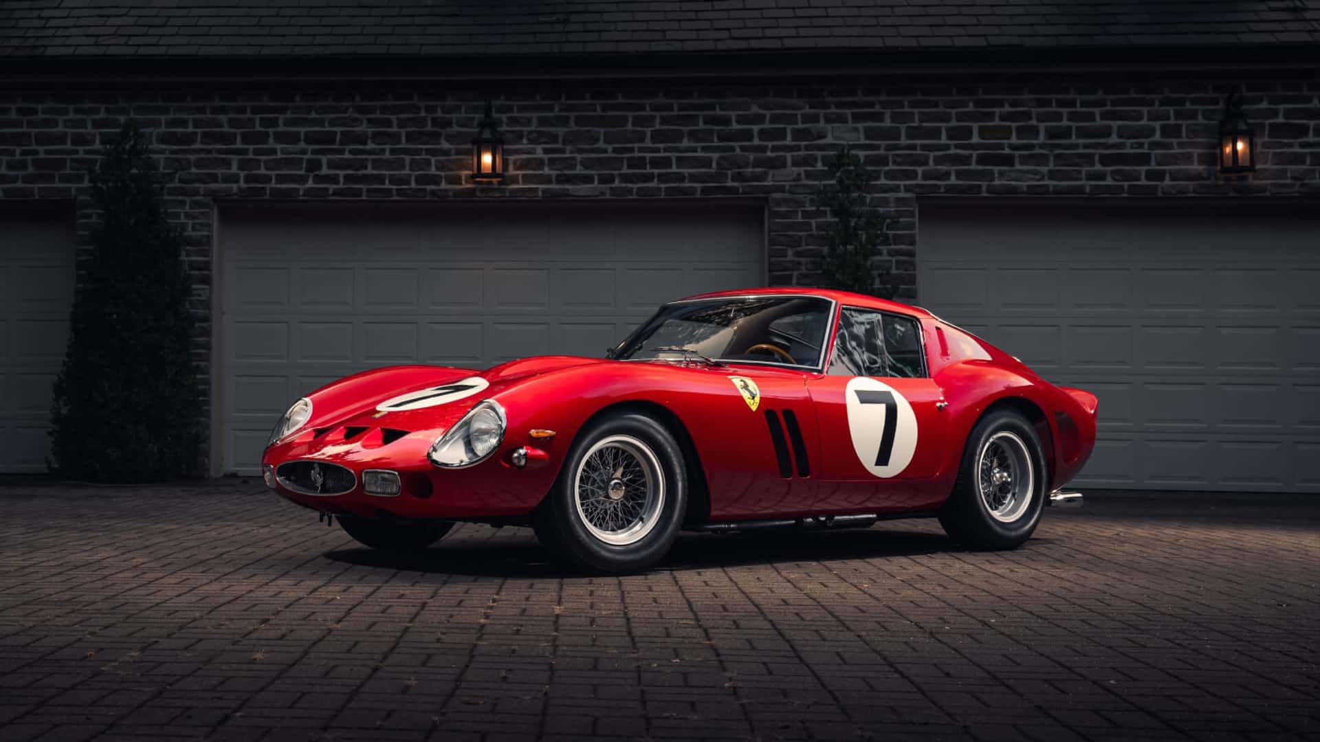 فيراري 250 GTO تكسر الرقم القياسي لأغلى سيارة فيراري في التاريخ 4