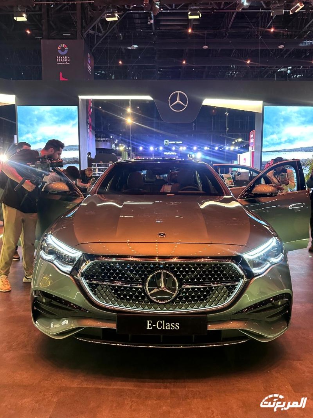 تدشين مرسيدس بنز E-Class الجديدة في معرض الرياض للسيارات 2023.. وعرض أبرز تجهيزات وأسعار موديل 2024 1