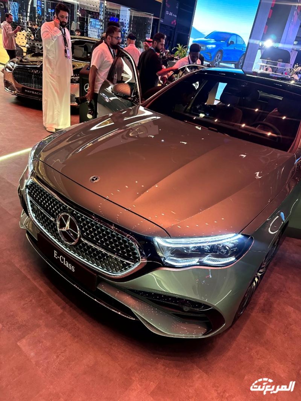 تدشين مرسيدس بنز E-Class الجديدة في معرض الرياض للسيارات 2023.. وعرض أبرز تجهيزات وأسعار موديل 2024 2