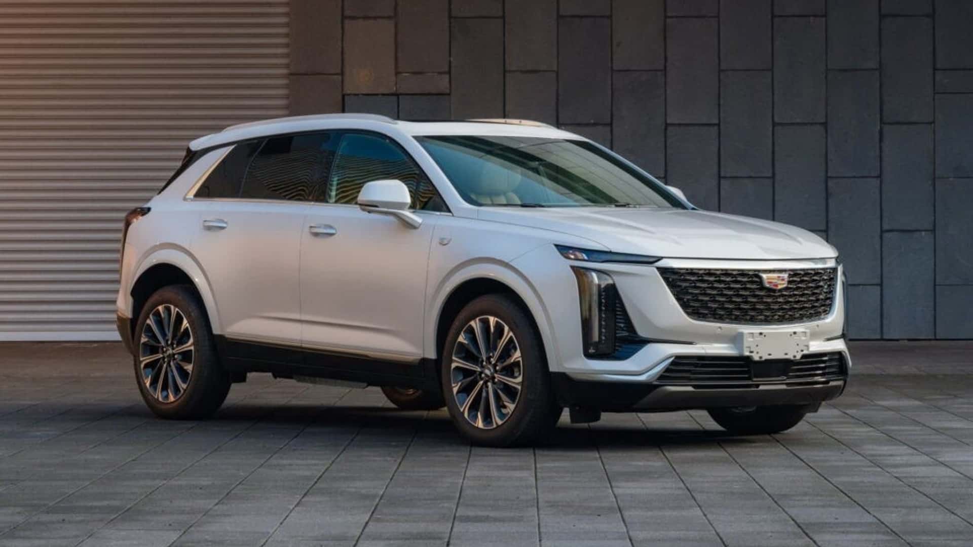 كاديلاك XT5 الجيل الثاني يظهر في تسريبات من الصين بلغة تصميم جديدة 5