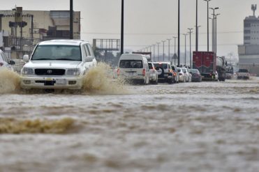 القيادة في الأمطار