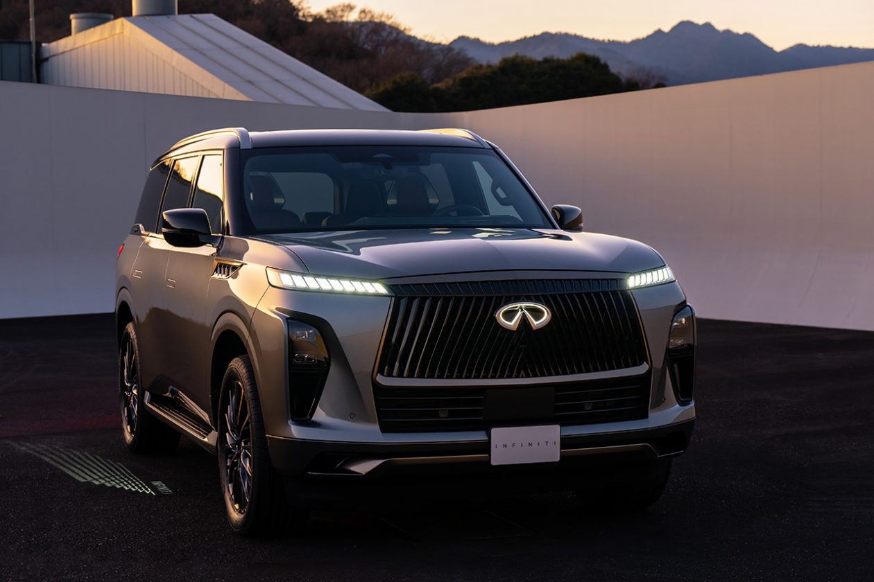 فئات انفينيتي QX80 2025 مع أسعارها وأبرز المواصفات والتقنيات 33