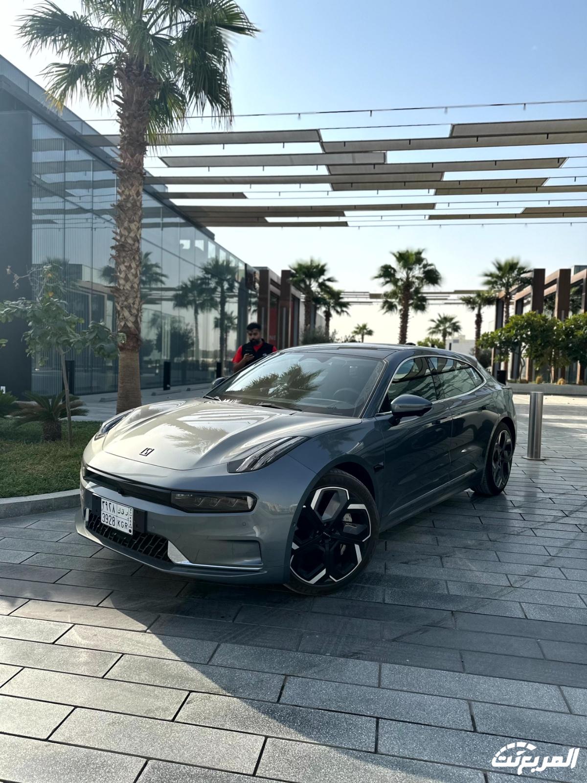 زيكر 001 Flagship AWD 2024