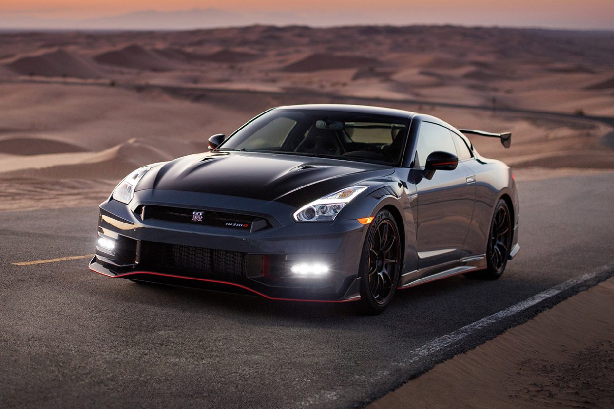 نيسان GT-R 2025 الجديدة بجميع الفئات والأسعار المتوفرة وأبرز العيوب والمميزات 30