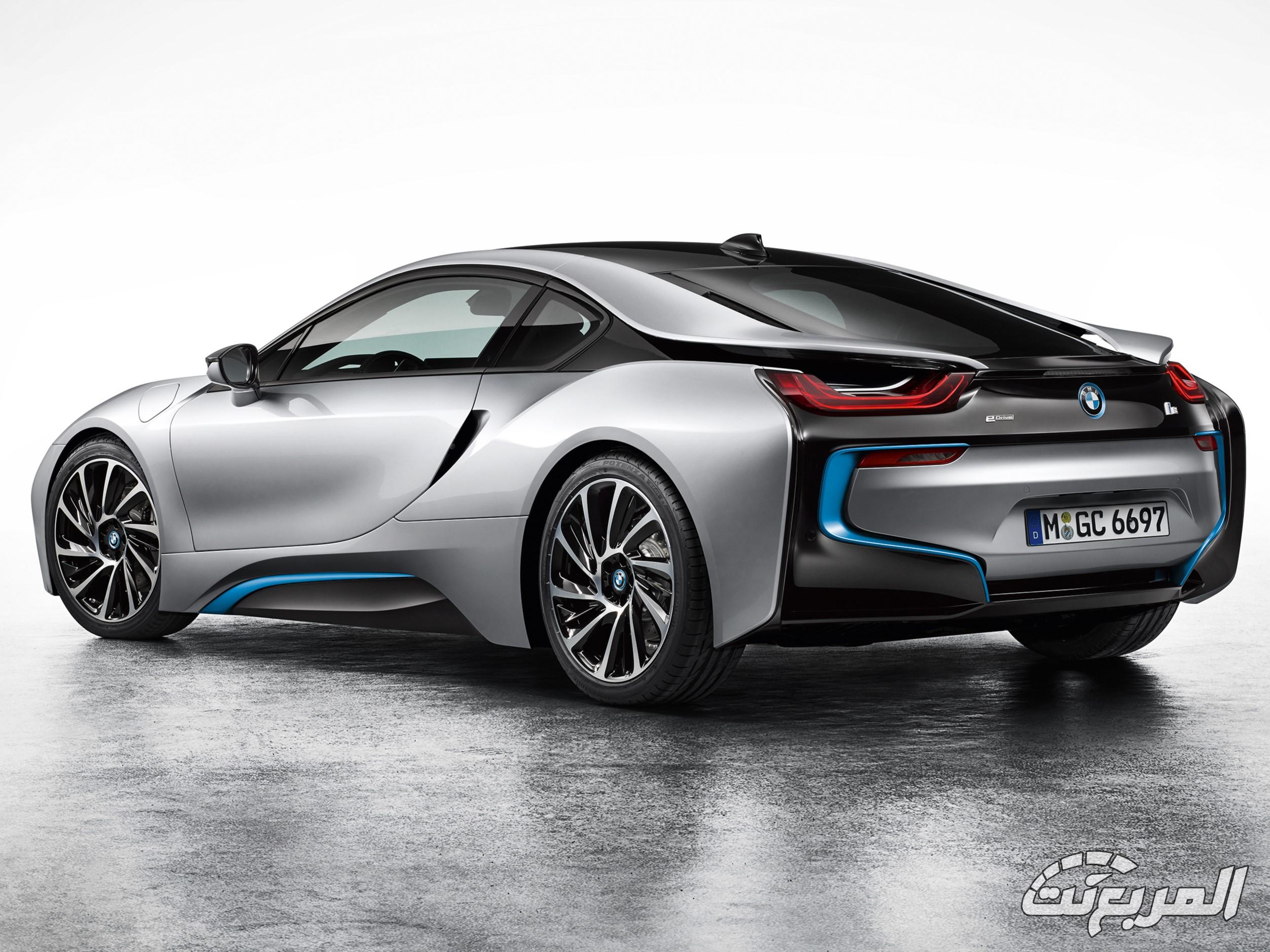 بي ام دبليو i8 