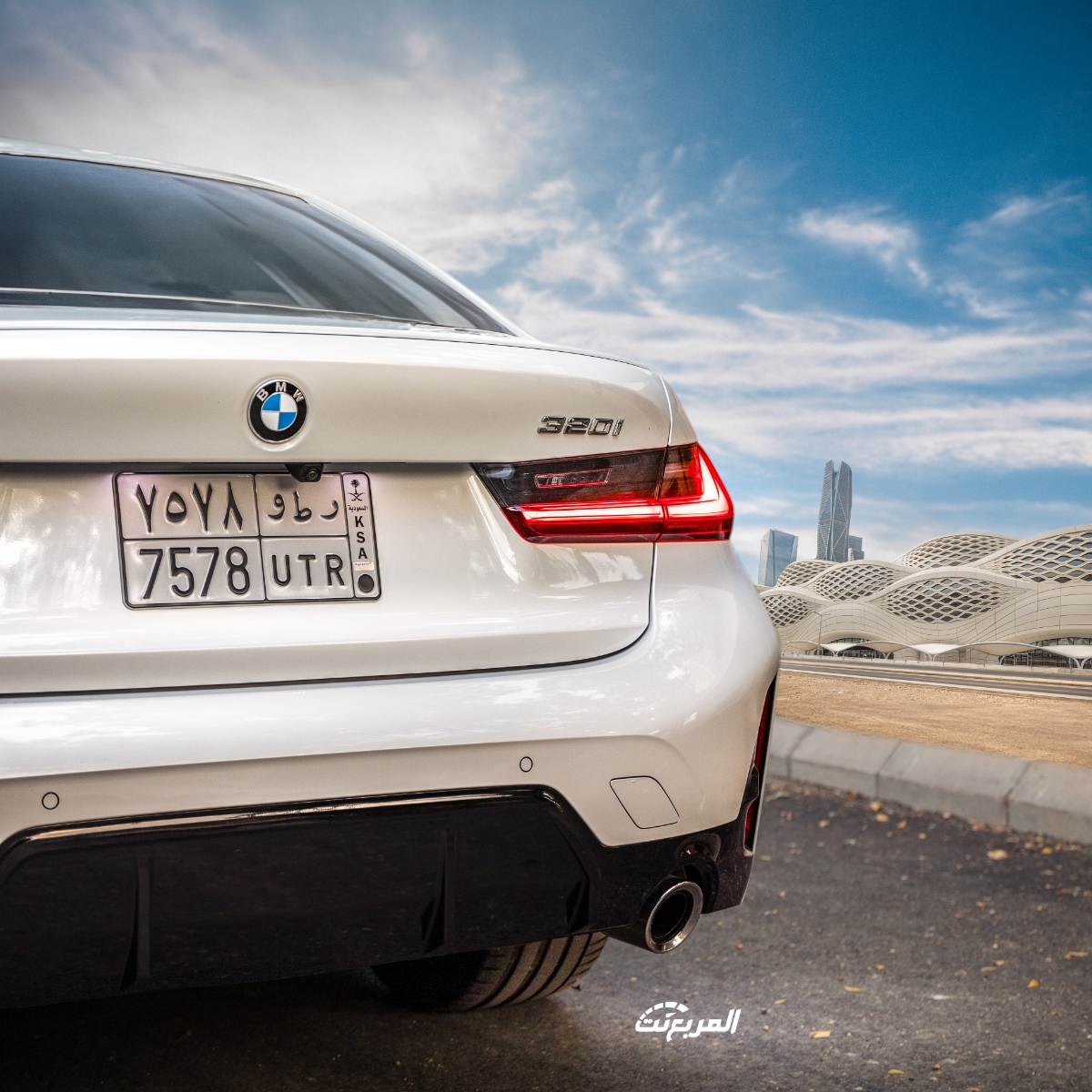 صور بي ام دبليو الفئة الثالثة 320i 2024 في جلسة تصوير حصرية “29 صورة BMW 320i 18