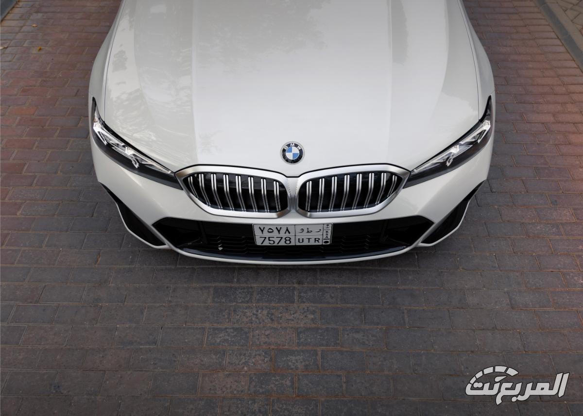 صور بي ام دبليو الفئة الثالثة 320i 2024 في جلسة تصوير حصرية “29 صورة BMW 320i 26