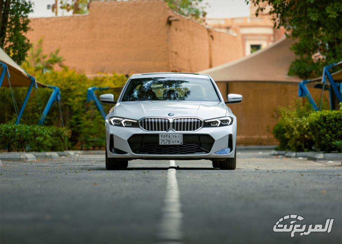 صور بي ام دبليو الفئة الثالثة 320i 2024 في جلسة تصوير حصرية “29 صورة BMW 320i 5