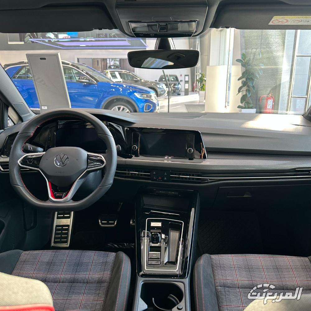 فولكس واجن جولف GTI 2 2024