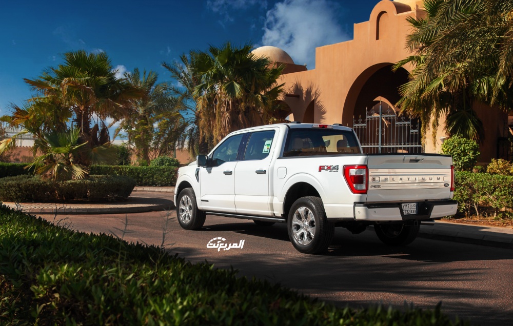 فورد F-150 XL كابينة عادية