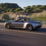 استون مارتن DB12 Volante 2025