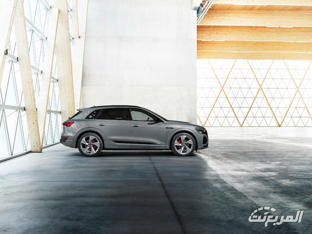 اودي Q8 Sportback e-tron 2024