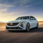كاديلاك-ct5-v-المربع-نت-1
