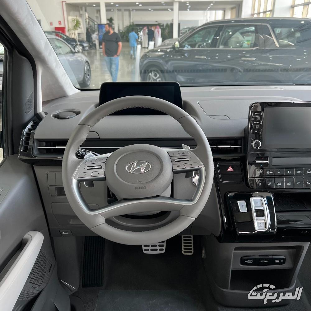سعر هيونداي ستاريا 2025 61