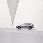 فولفو XC60 2025