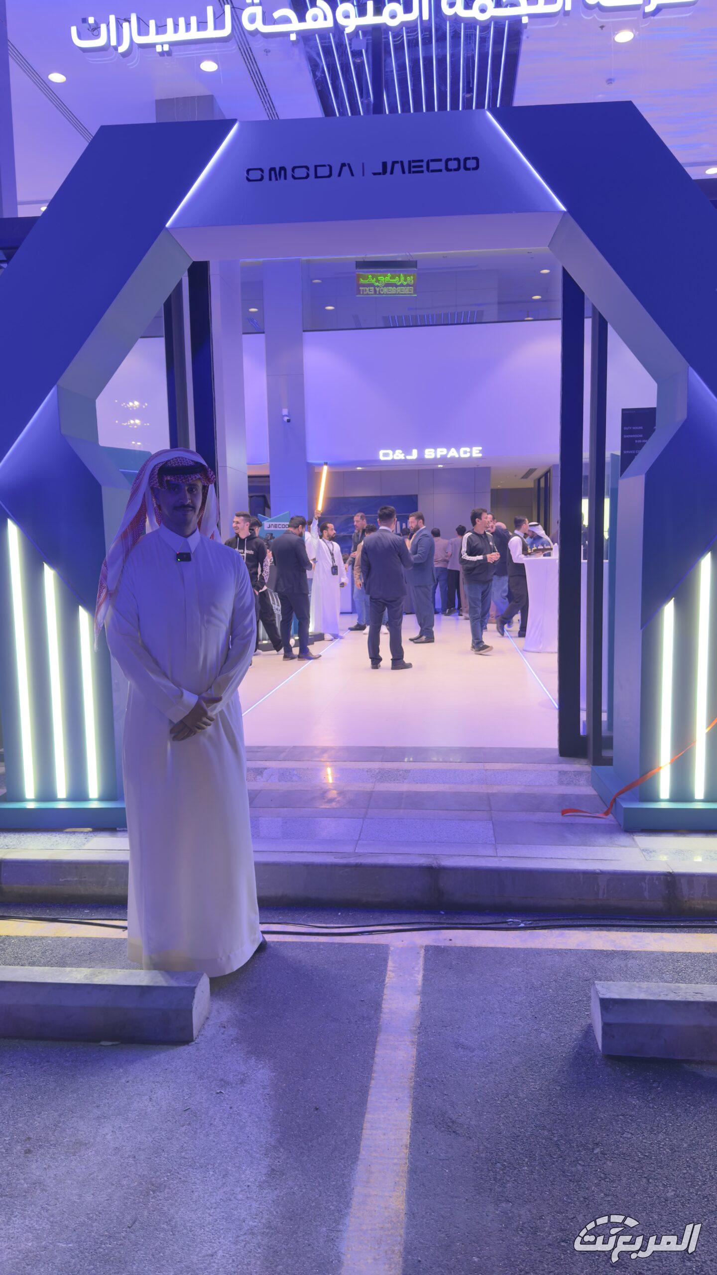 شرح سريع على سيارة جايكو J8 موديل 2025 الجديدة 2