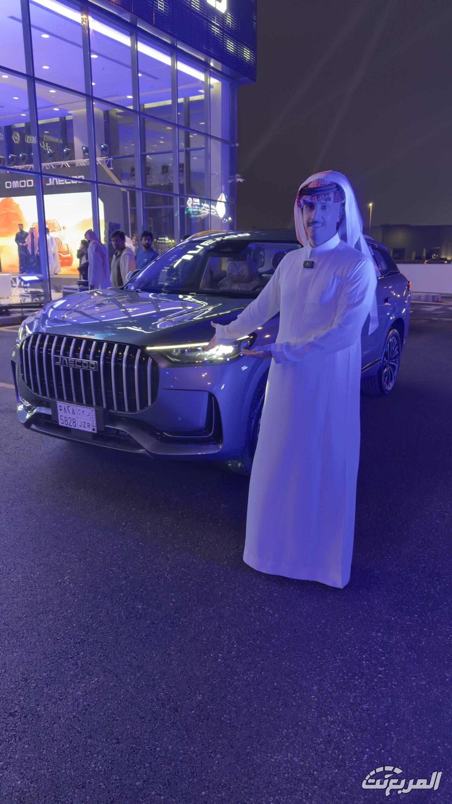 شرح سريع على سيارة جايكو J8 موديل 2025 الجديدة 3