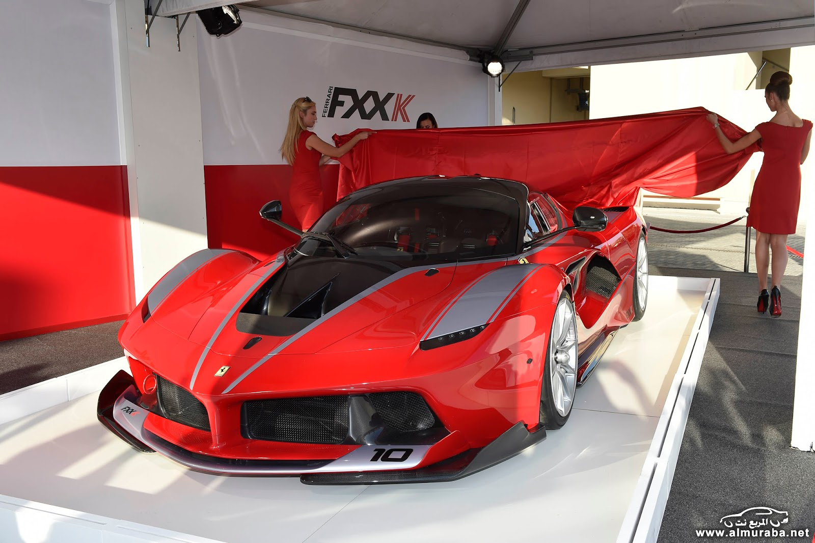 بالصور فيراري تكشف عن سيارة Ferrari-FXX-K-1.jpg