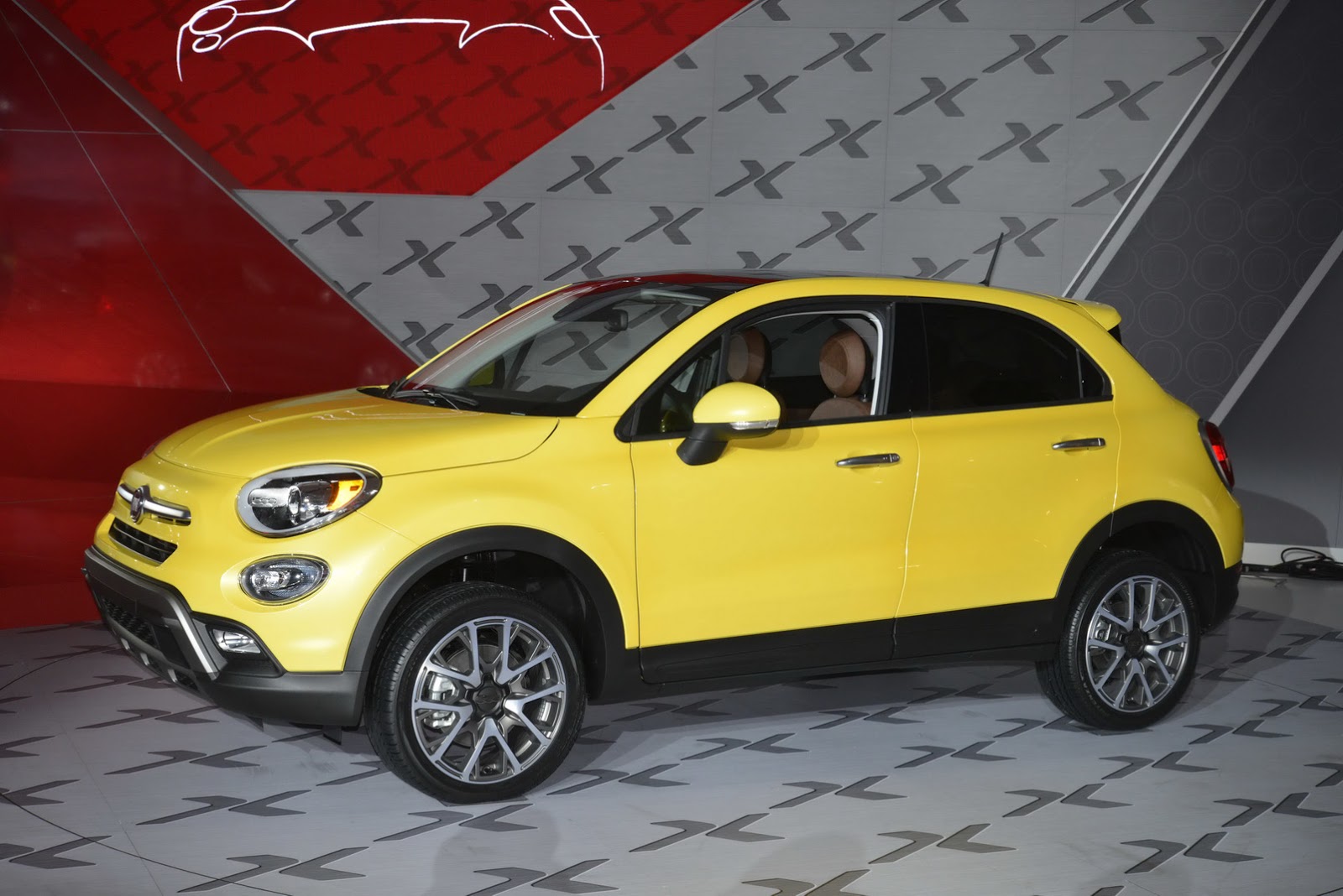 Fiat-500X-1