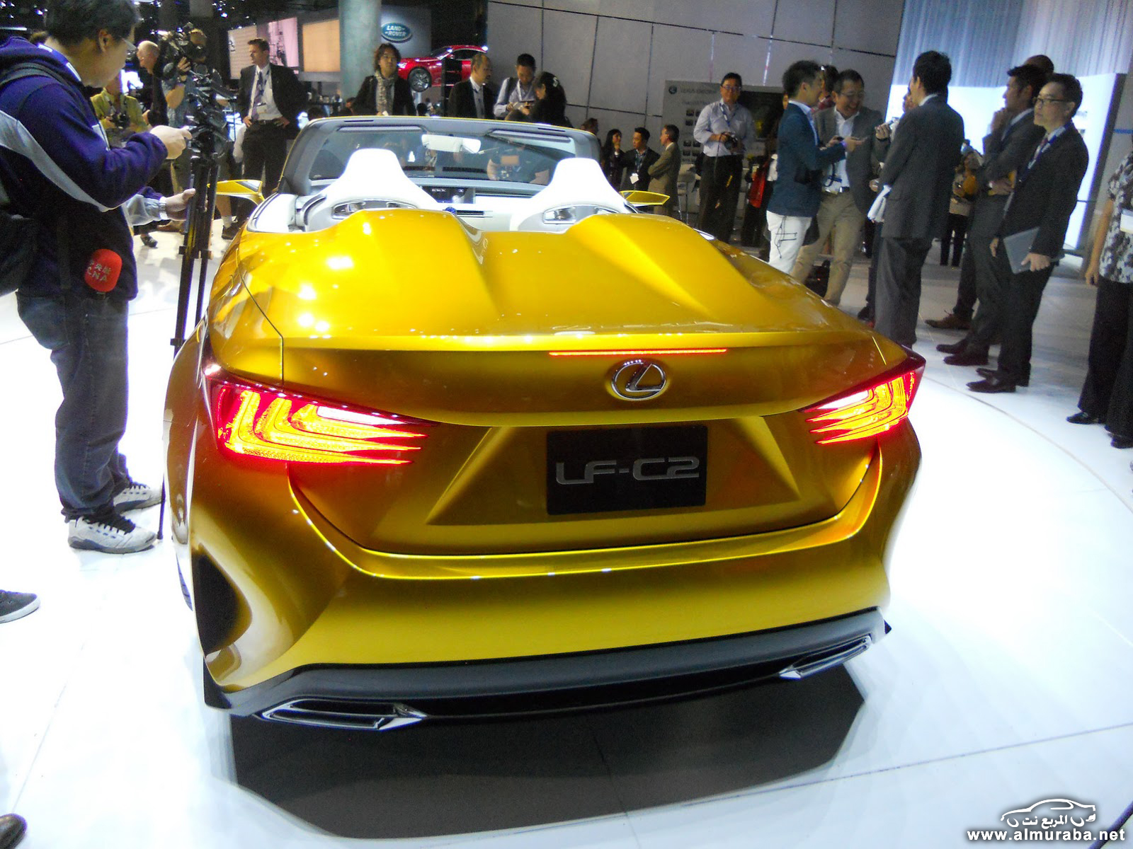 Lexus-LF-C2-3Concept-