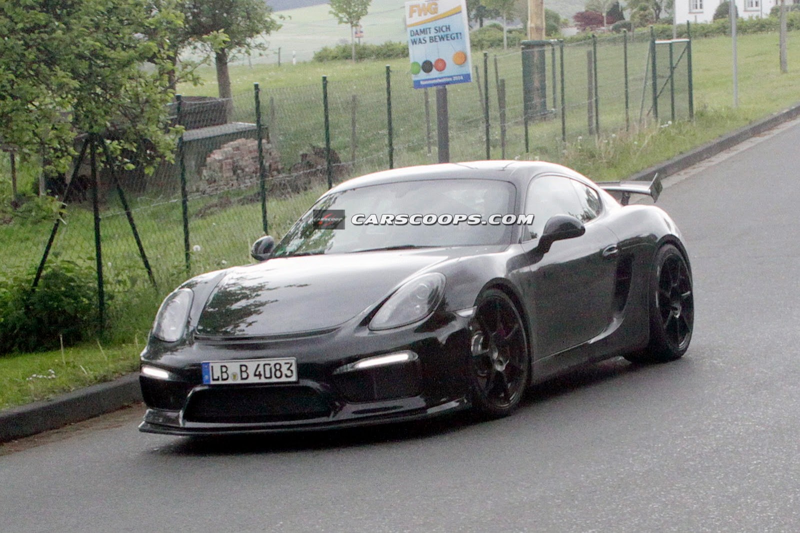 "صور تجسسية" بورش كايمن جي تي فور الجديدة كلياً Porsche Cayman GT4 2