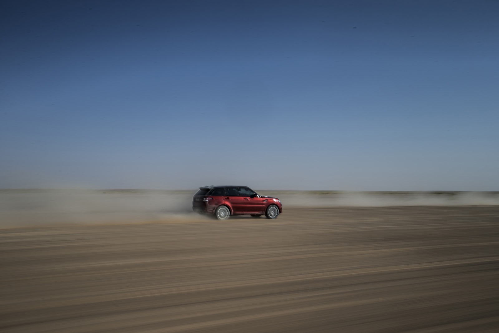 Range-Rover-Sport-Empty-Quarter-Challenge-10[3]