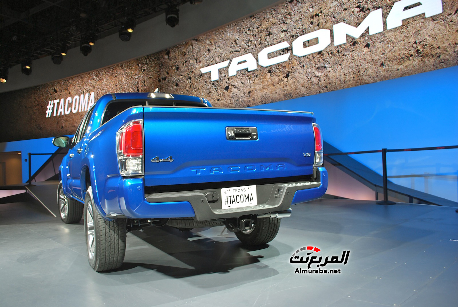 Toyota_Tacoma_Live03