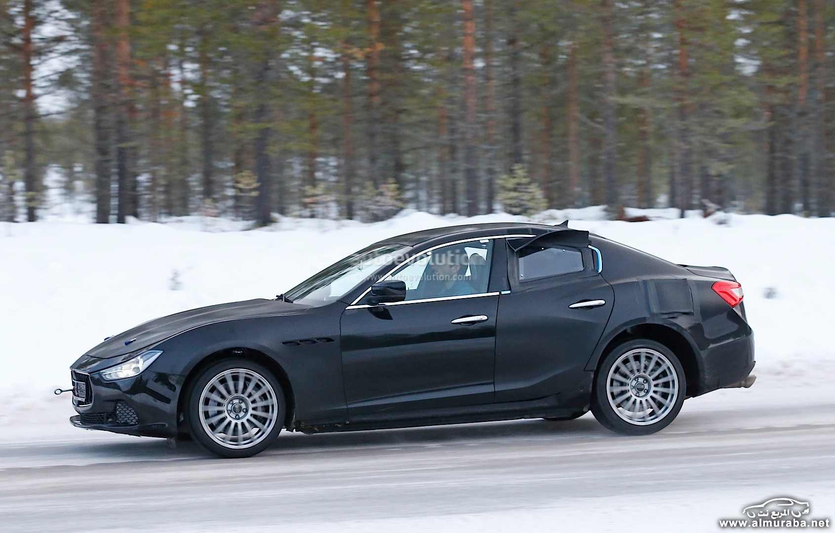 alfa-romeo-tipo-952-spied-winter-testing-its-a-giulia-sedan-test-mule-photo-gallery_4