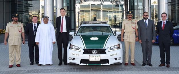 dubai-police-lexus-625