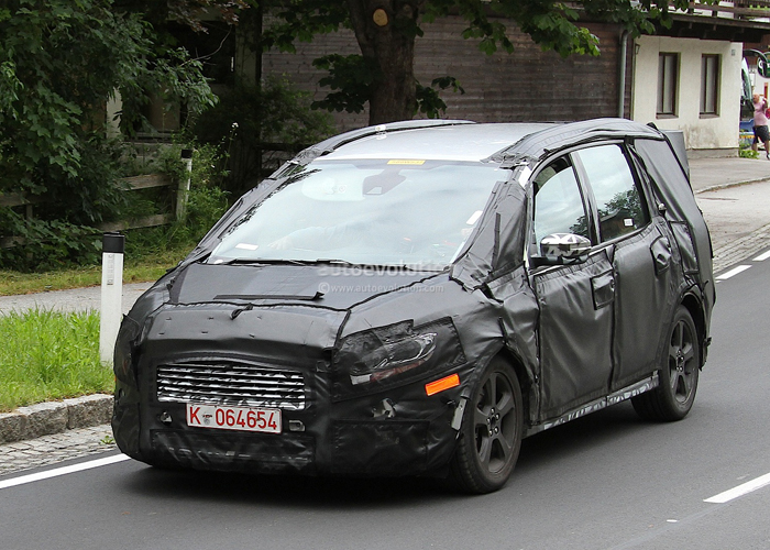 “بالصور” فورد جالكسي 2015 تظهر لاول مرة بشكلها الجديد كلياً Ford Galaxy