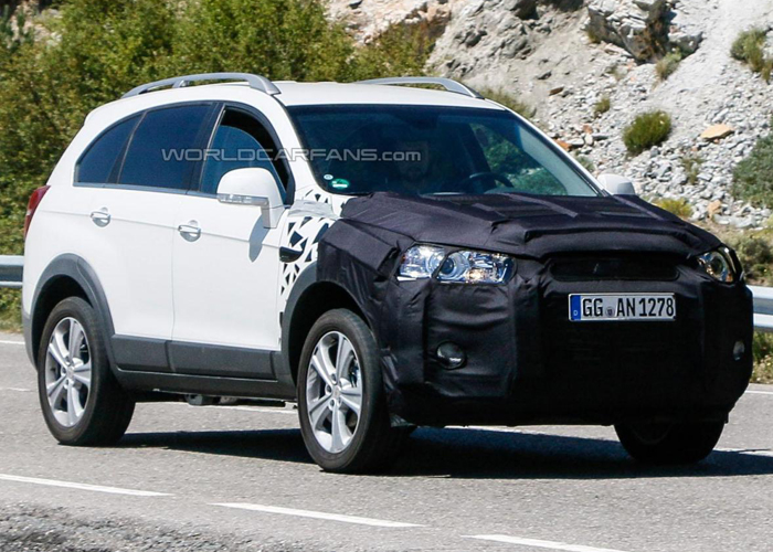 “صور تجسسية” شيفرولية كابتيفا 2015 تجرى عمليات شد وجه لأول مرة Chevrolet Captiva