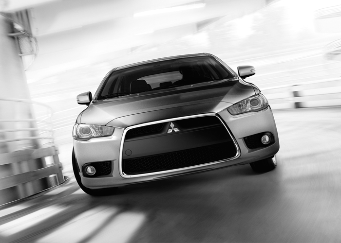 ميتسوبيشي لانسر 2015 ستأتي بأربعة نماذج تناسب اي ميزانية وبجودة عالية Mitsubishi Lancer 3