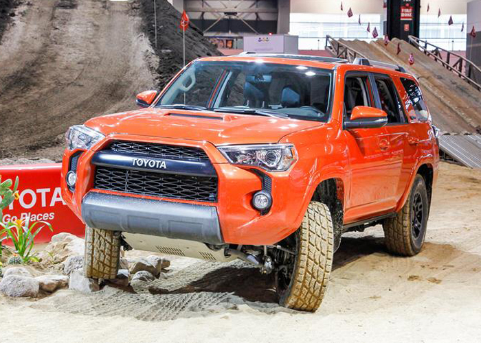 تويوتا تنشر رسمياً اسعار تاكوما 2015 وفور رنر 2015 “المعدلة” Toyota Tacoma & 4Runner