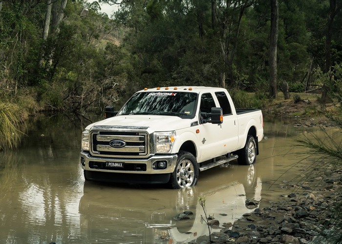 فورد 2015 ار اتش دي Ford RHD F-250 الجديدة “صور ومواصفات وأسعار”