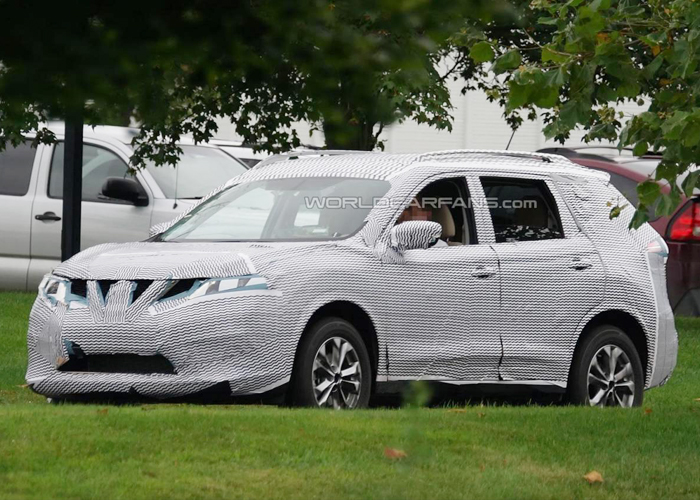 نيسان اكس ترايل 2015 تطلق نفسها في مدينة دبي نهاية الاسبوع الحالي Nissan X-Trail